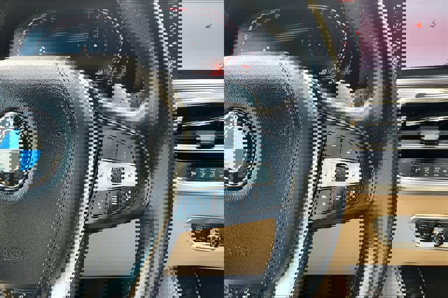 Used 2019 BMW X5 xDrive40i w/ Premium Package 2 image 25