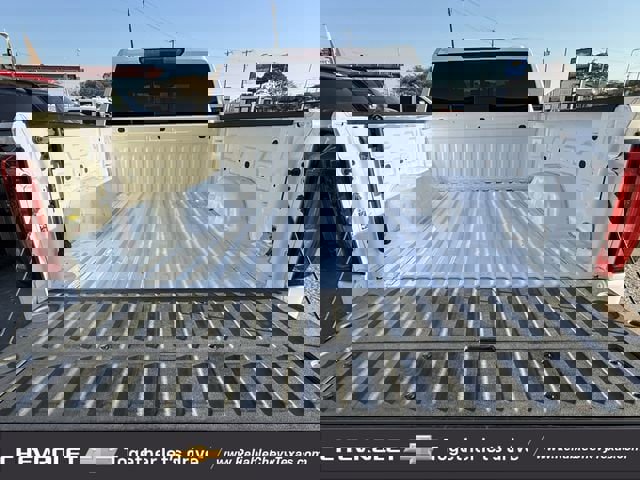 Used 2021 GMC Sierra 1500 SLT image 33