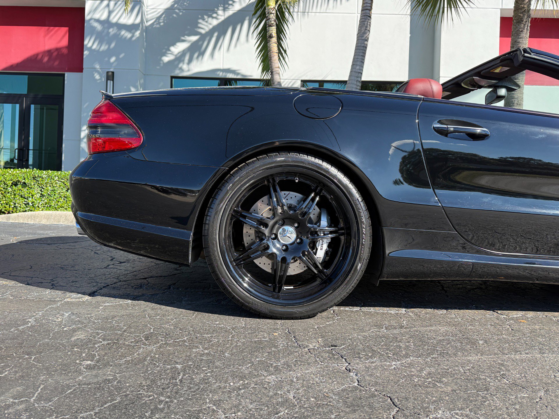 Used 2009 Mercedes-Benz SL 65 AMG image 4