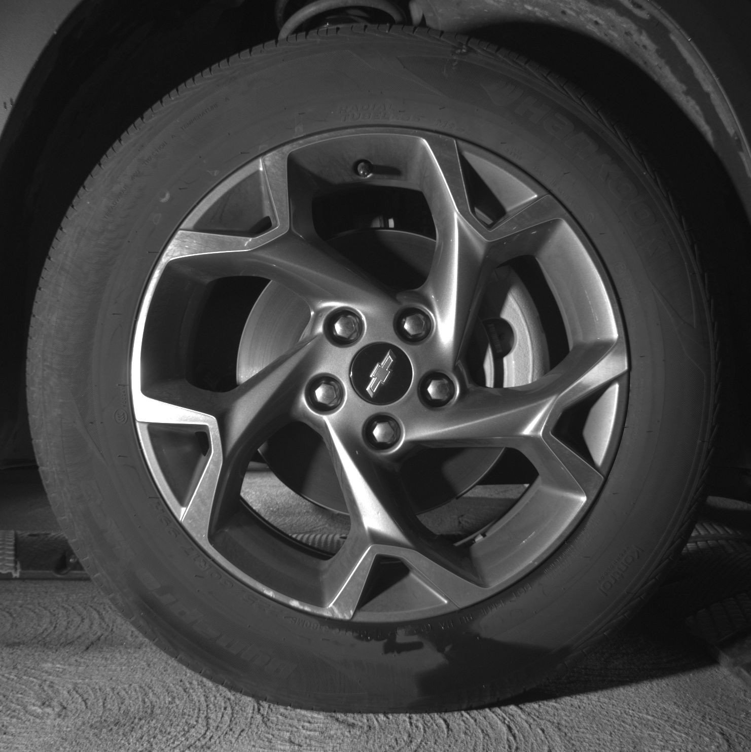 Used 2025 Chevrolet Trax LT FWD image 13