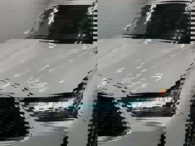 Used 2024 Acura MDX FWD w/ Technology Package image 32