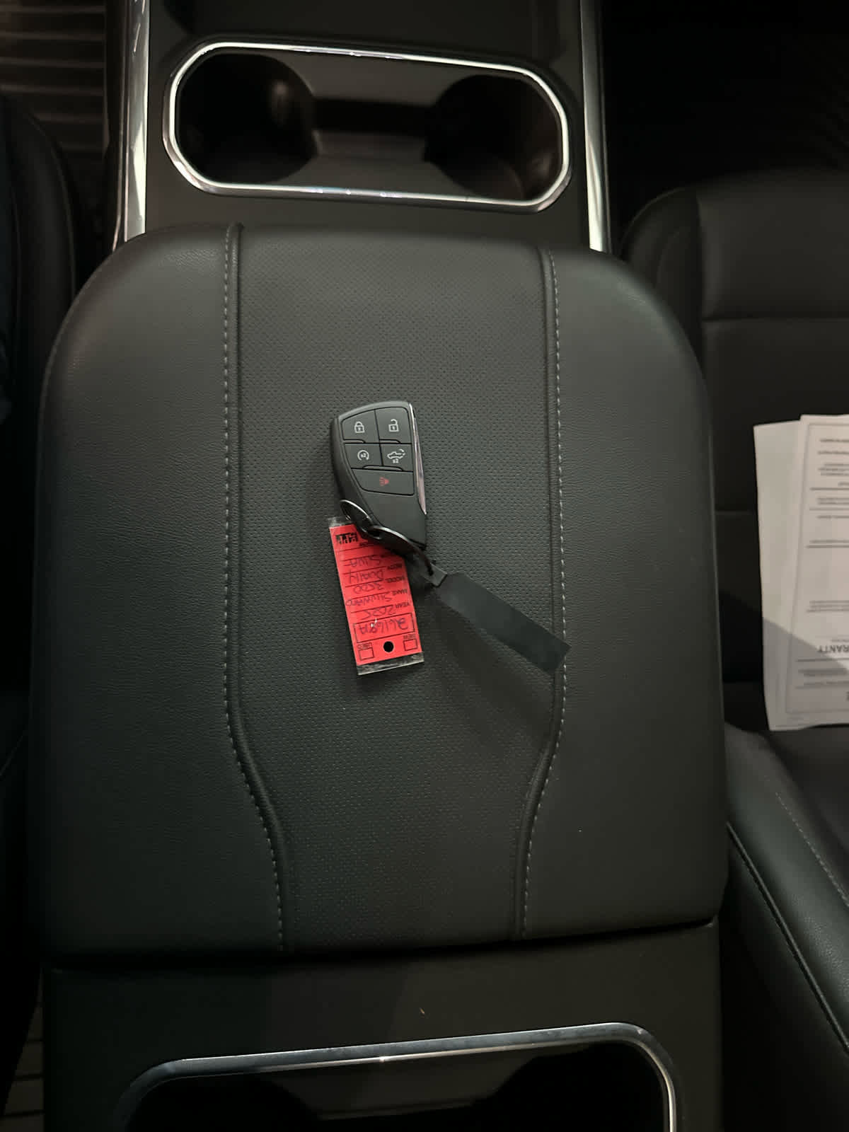 Used 2025 Chevrolet Silverado 3500 LTZ w/ LTZ Convenience Package image 28