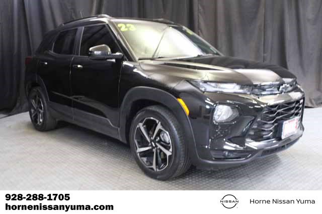 Used 2023 Chevrolet TrailBlazer RS w/ Sun and Liftgate Package image 1