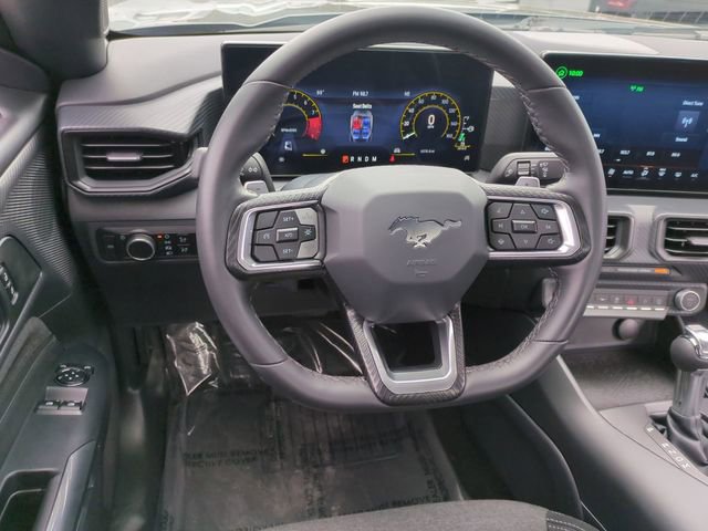 Used 2025 Ford Mustang GT image 18