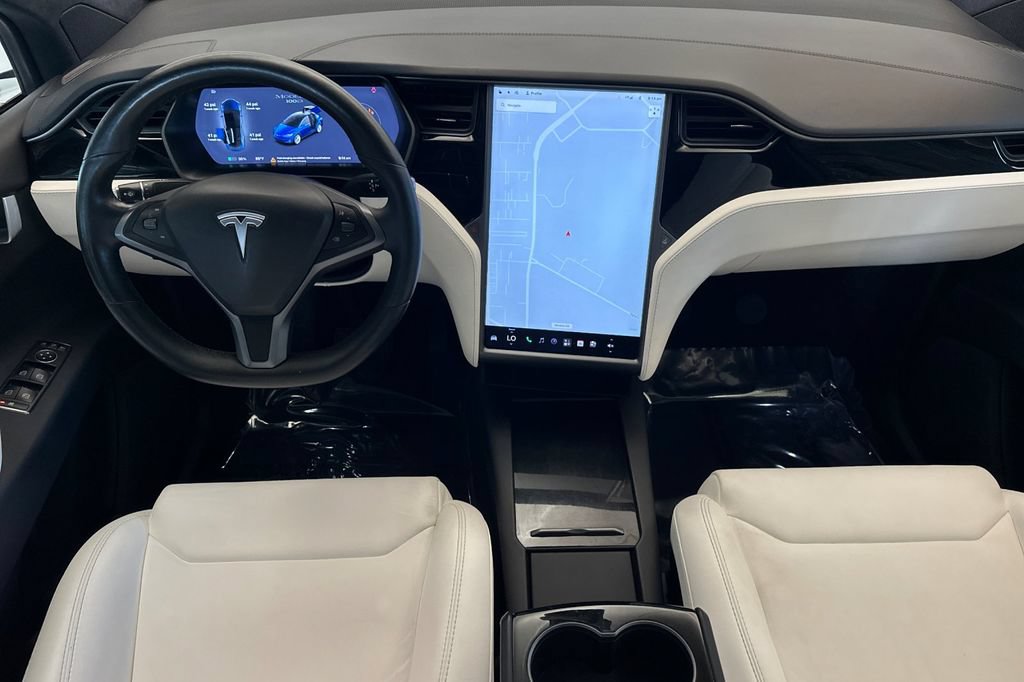 Used 2018 Tesla Model X AWD/4WD image 13