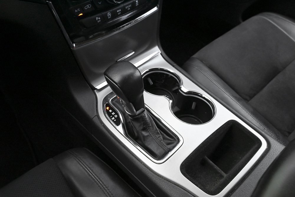 Used 2021 Jeep Grand Cherokee Laredo X image 25