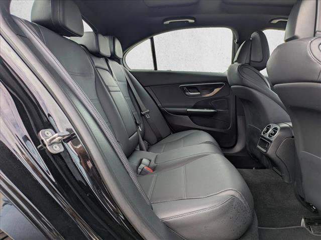 Used 2024 Mercedes-Benz C 300 4MATIC Sedan image 20