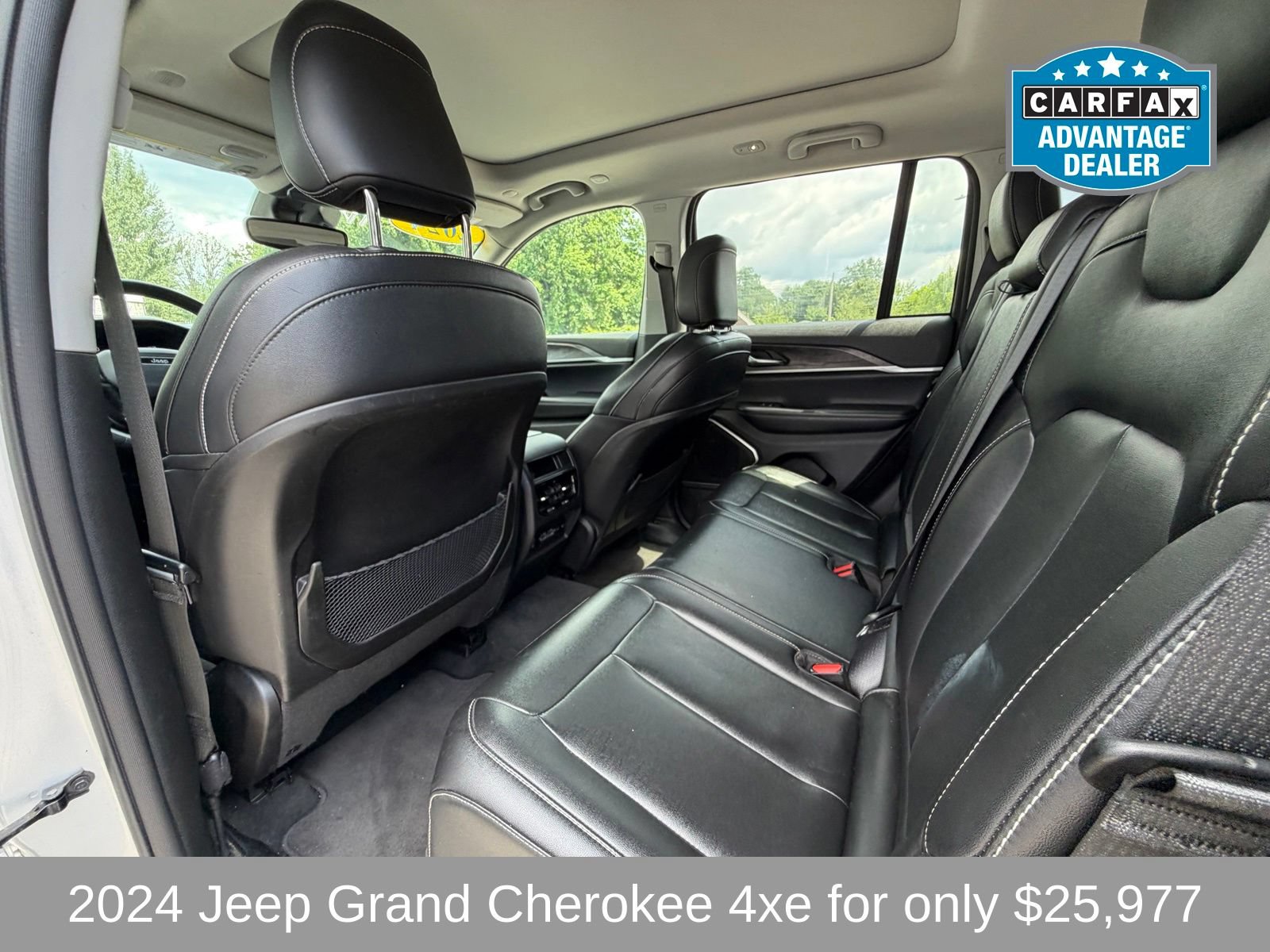 Used 2024 Jeep Grand Cherokee Limited 4xe AWD/4WD image 8