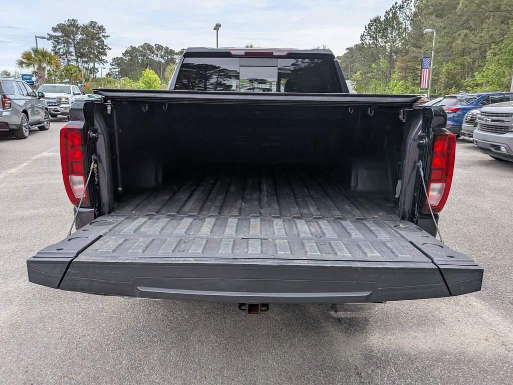 Used 2022 GMC Sierra 1500 Elevation w/ Elevation Premium Package image 13