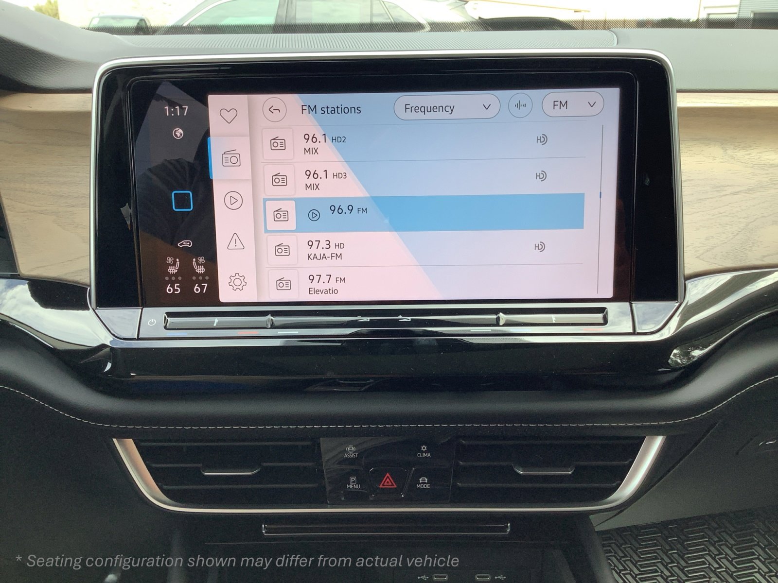 New 2026 Volkswagen Atlas SE FWD image 17