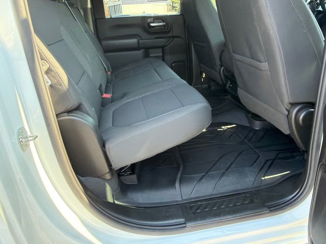 Used 2022 Chevrolet Silverado 2500 Custom w/ Custom Value Package image 15