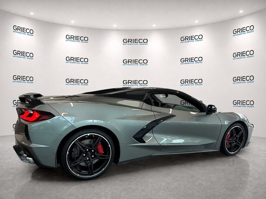 Used 2022 Chevrolet Corvette Stingray Preferred Conv w/ Z51 Performance Package RWD image 7