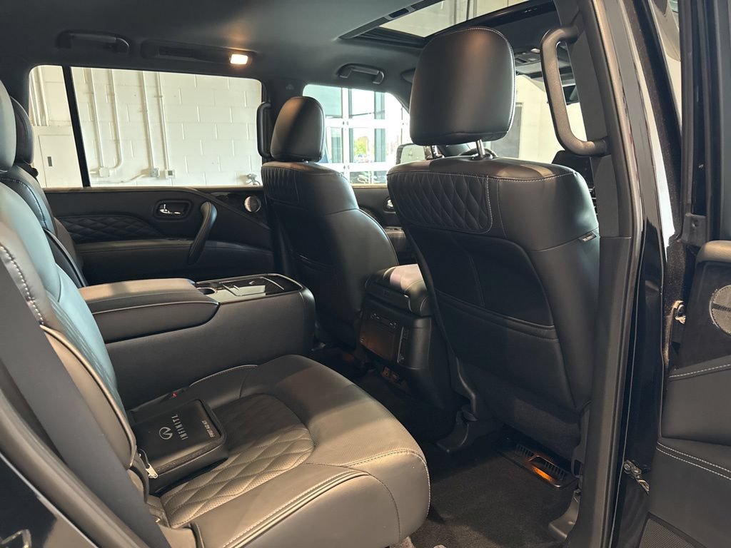 Used 2024 INFINITI QX80 Sensory w/ Cargo Package AWD/4WD image 26
