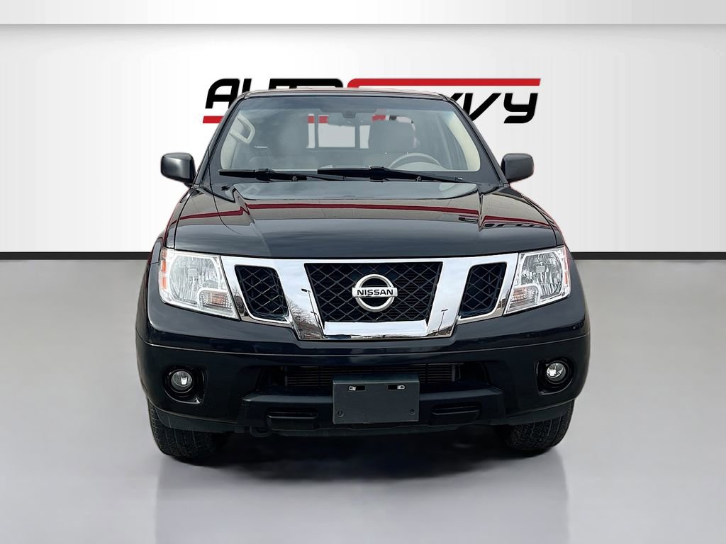 Used 2019 Nissan Frontier SV w/ Value Truck Package AWD/4WD image 2