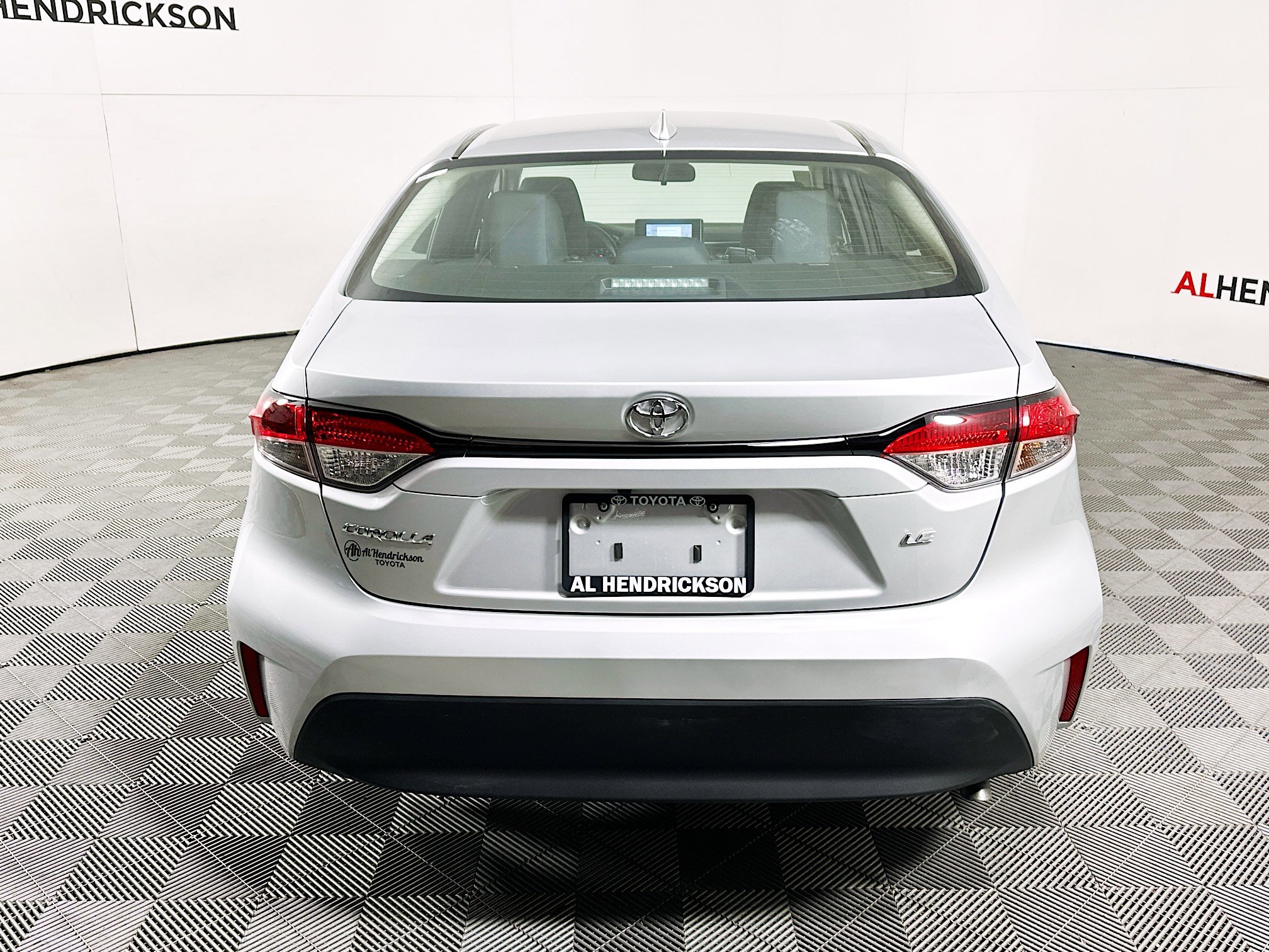 Used 2024 Toyota Corolla LE image 4