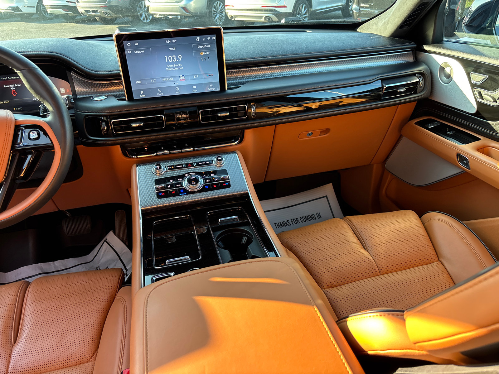 Certified 2024 Lincoln Aviator Black Label w/ Jet Package AWD/4WD image 31