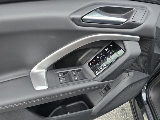 Used 2025 Audi Q5 Premium Plus w/ Premium Plus image 26