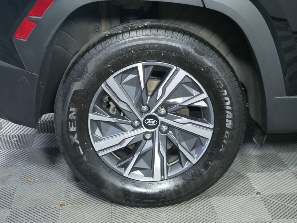 Used 2023 Hyundai Tucson Blue AWD/4WD image 11