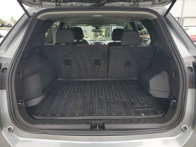 Used 2023 Chevrolet Equinox LS w/ LS Convenience Package image 9