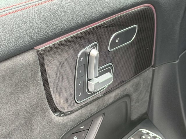 Certified 2023 Mercedes-Benz GLA 250 4MATIC image 15