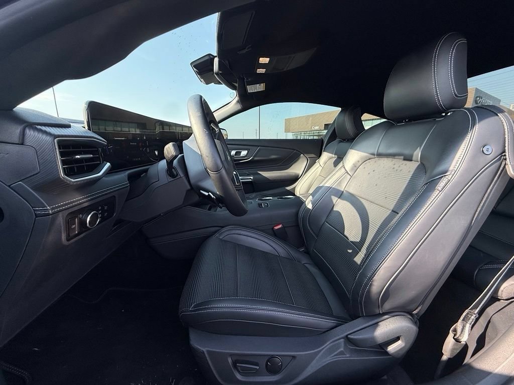 Used 2024 Ford Mustang GT Premium RWD image 22