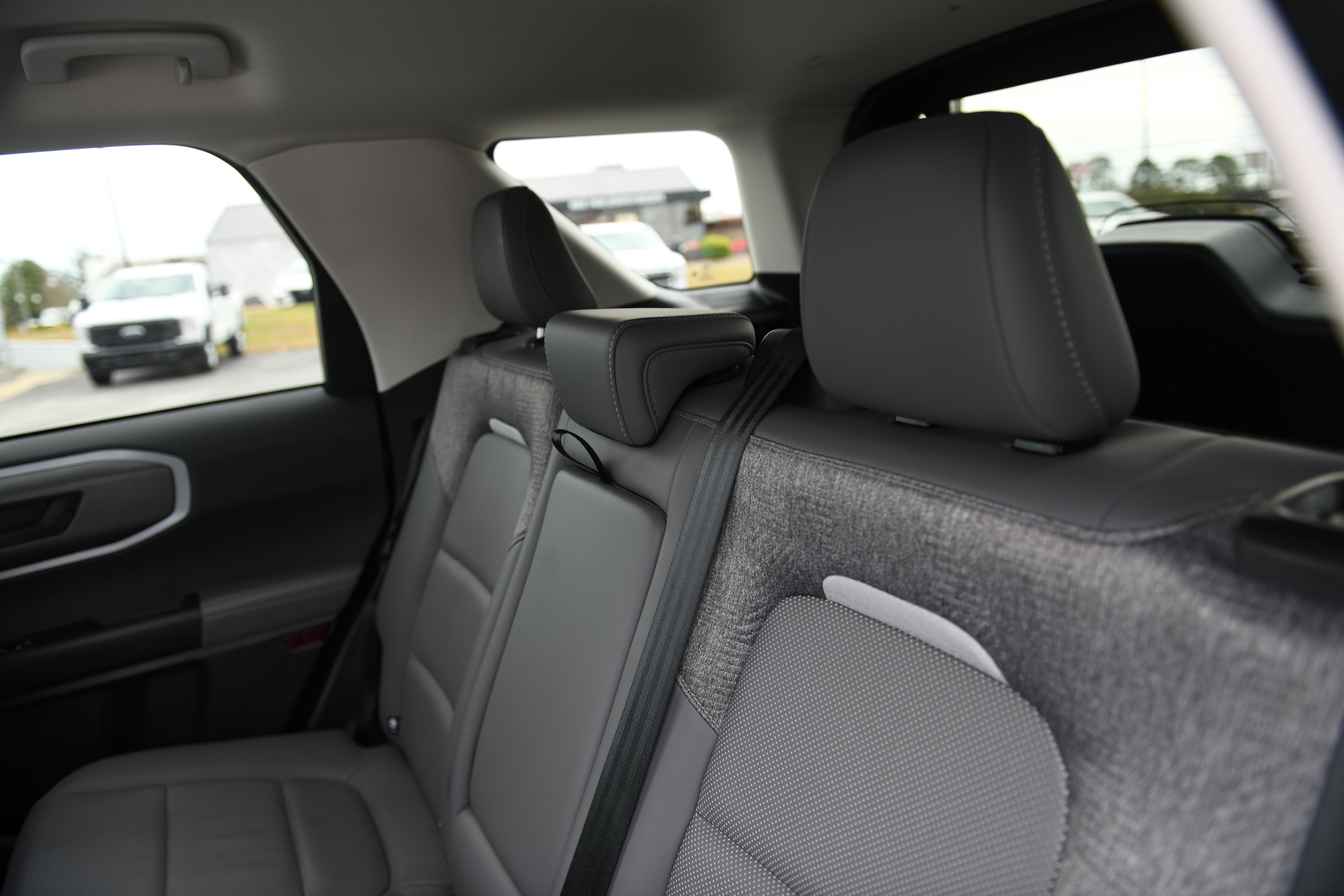 Used 2025 Ford Bronco Sport Badlands image 17