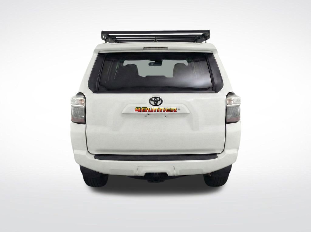 Used 2020 Toyota 4Runner SR5 Premium w/ Moonroof Package image 18