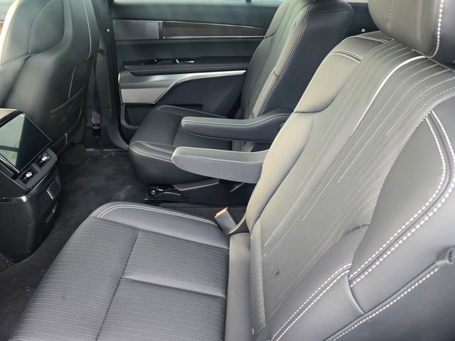 Used 2026 Cadillac Vistiq Sport AWD/4WD image 13