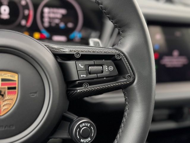 New 2026 Porsche Cayenne GTS image 21