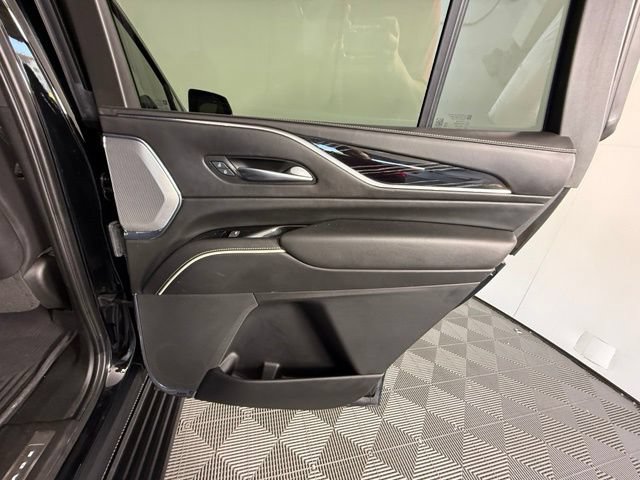 Used 2023 Cadillac Escalade V AWD/4WD image 41