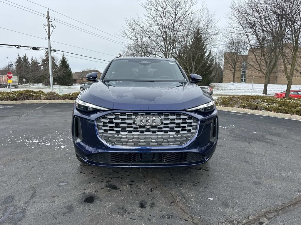 New 2025 Audi Q5 Premium image 2