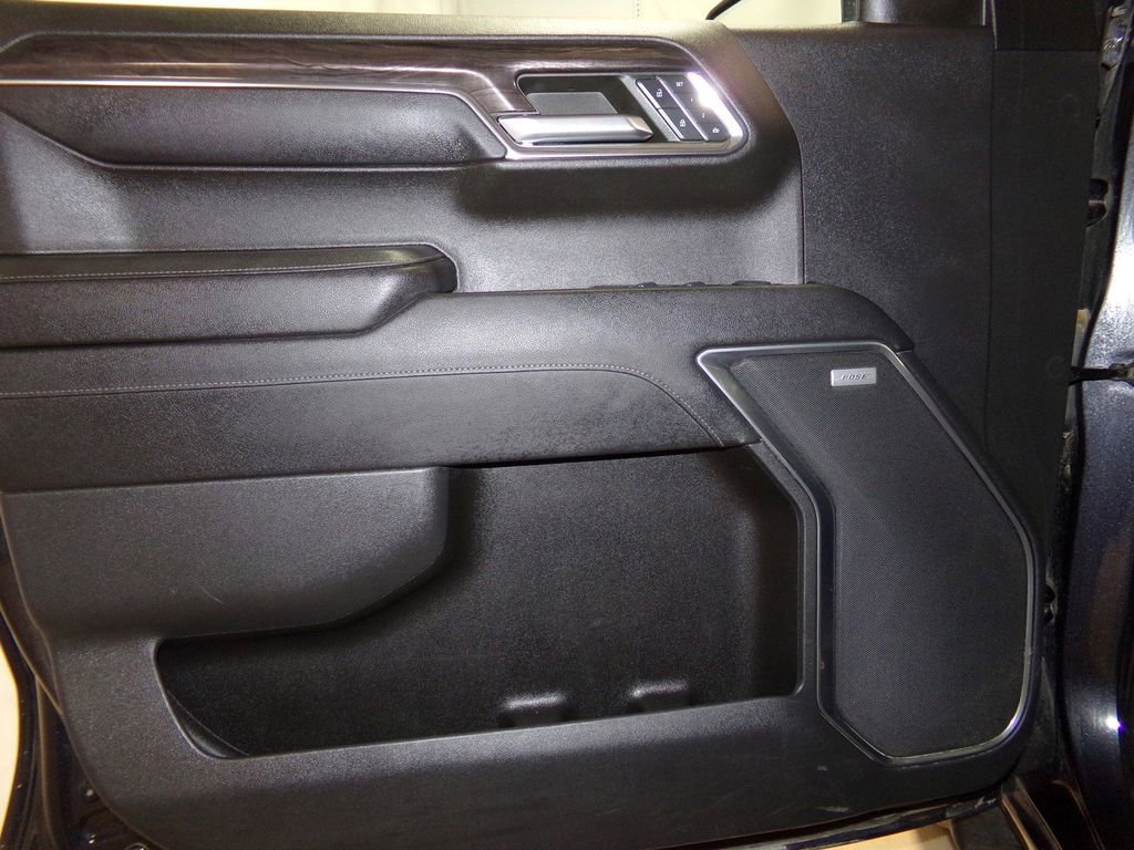 Used 2023 Chevrolet Silverado 1500 LTZ image 15