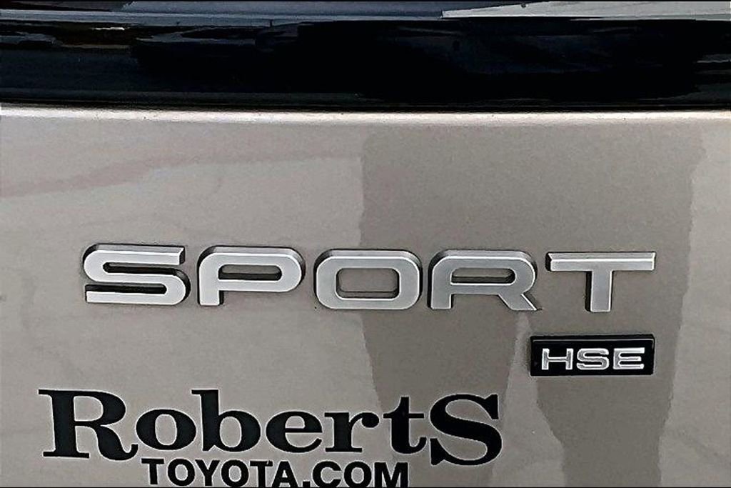 Used 2021 Land Rover Range Rover Sport HSE Silver Edition AWD/4WD image 23