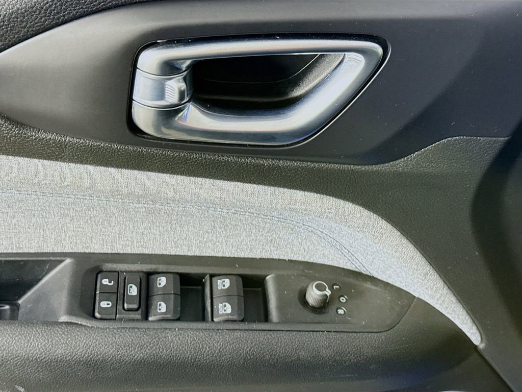 Used 2022 Jeep Compass Latitude image 22