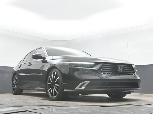 Used 2023 Honda Accord Touring image 29