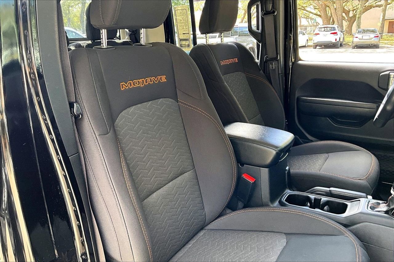 Used 2022 Jeep Gladiator Mojave w/ Trailer Tow Package image 25