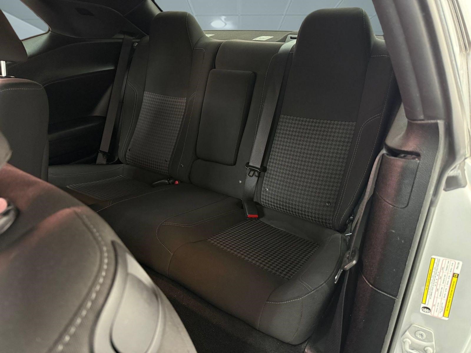 Used 2023 Dodge Challenger SXT RWD image 21