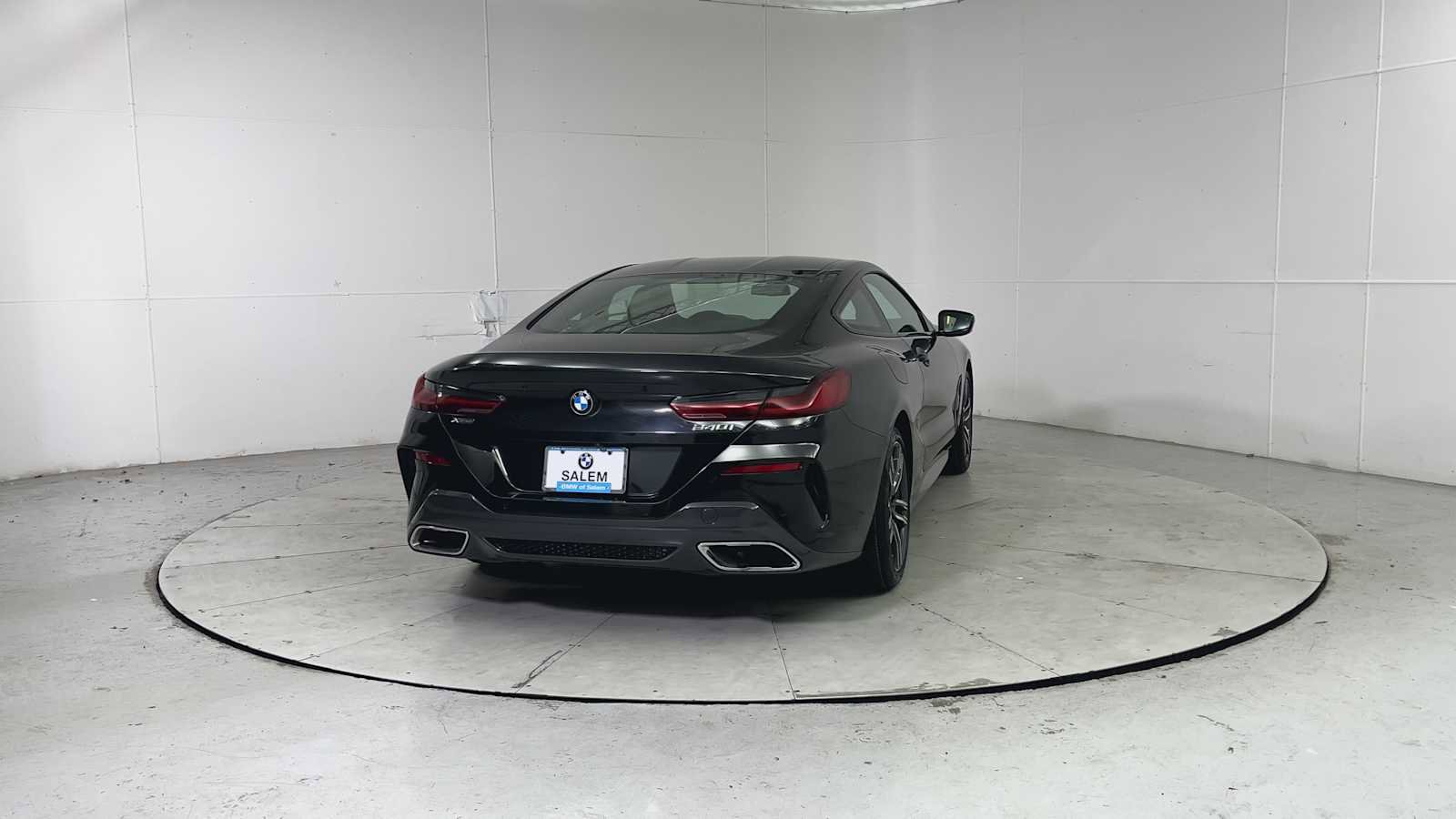 Used 2025 BMW 840i xDrive Coupe w/ Driving Assistance Package image 9