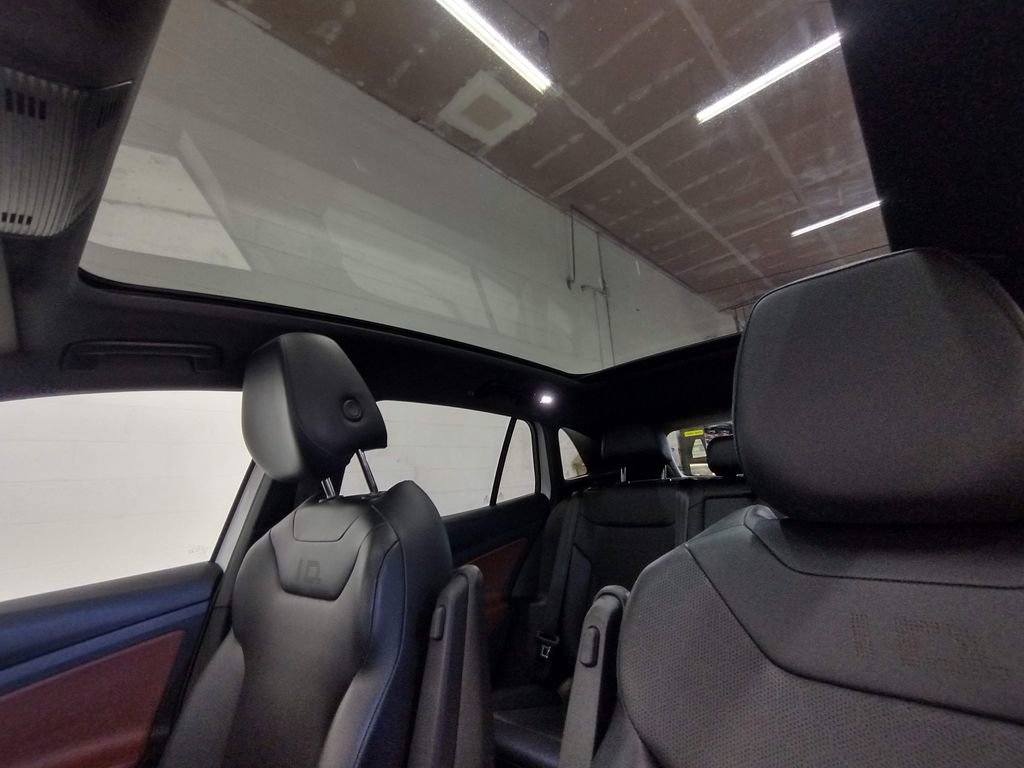 Certified 2021 Volkswagen ID.4 Pro S w/ Gradient Package image 23
