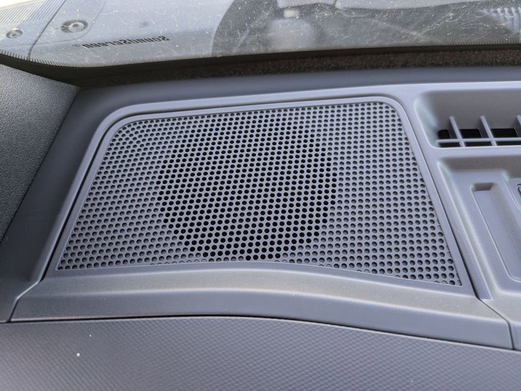 New 2025 Ford Bronco 4-Door image 23