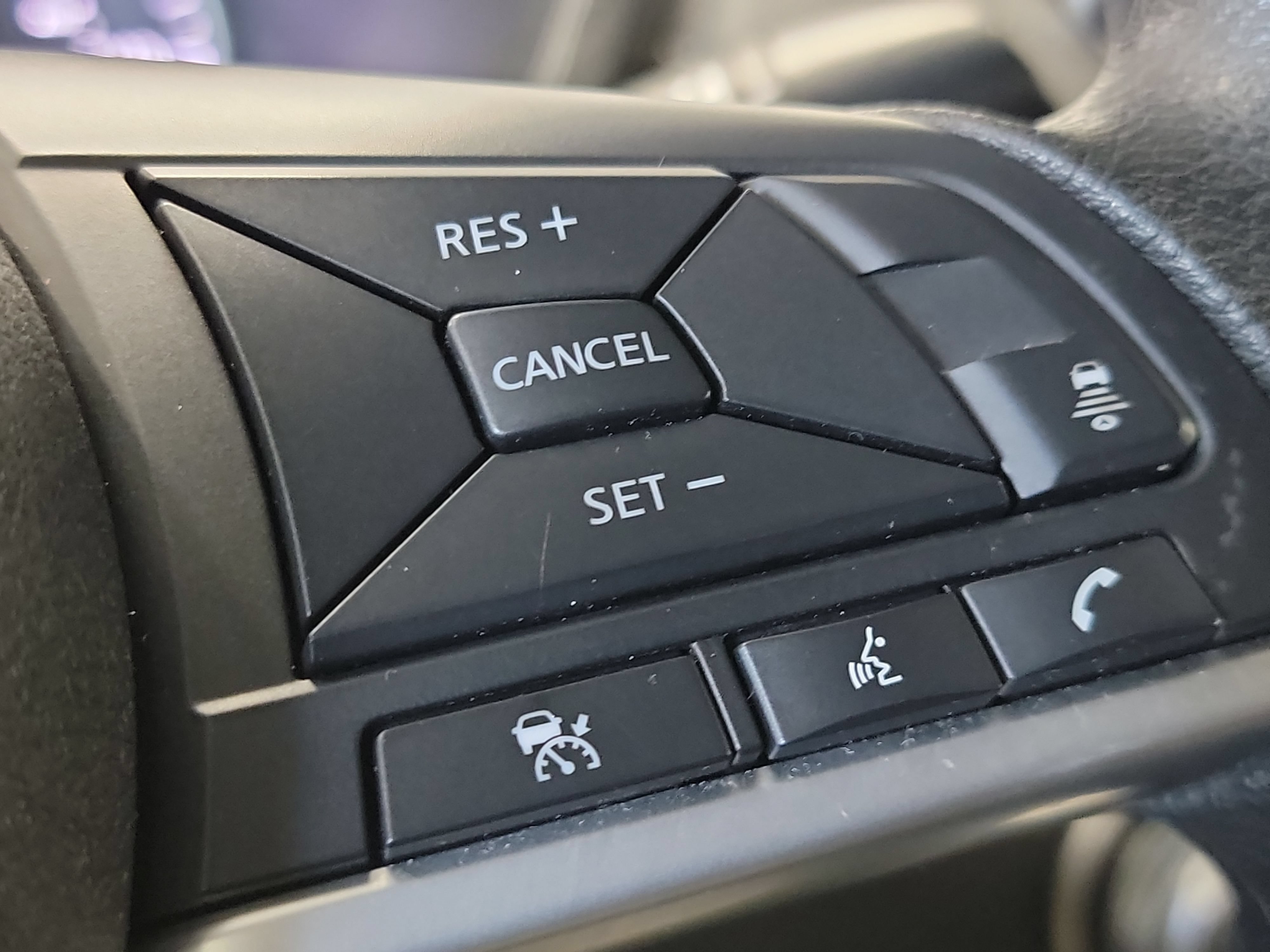 Used 2023 Nissan Sentra SV FWD image 33