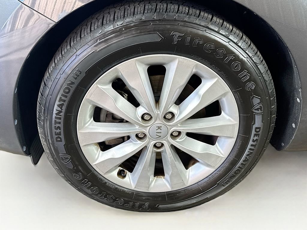 Used 2018 Kia Sedona EX image 39