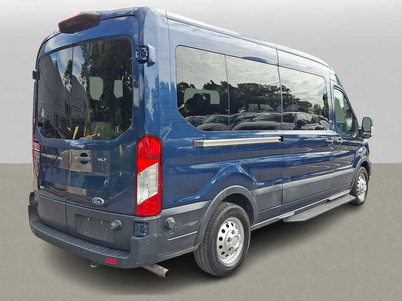 Used 2020 Ford Transit 350 XLT AWD/4WD image 31