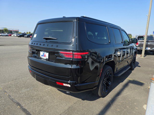 New 2025 Jeep Wagoneer Series II w/ Convenience Group I image 4