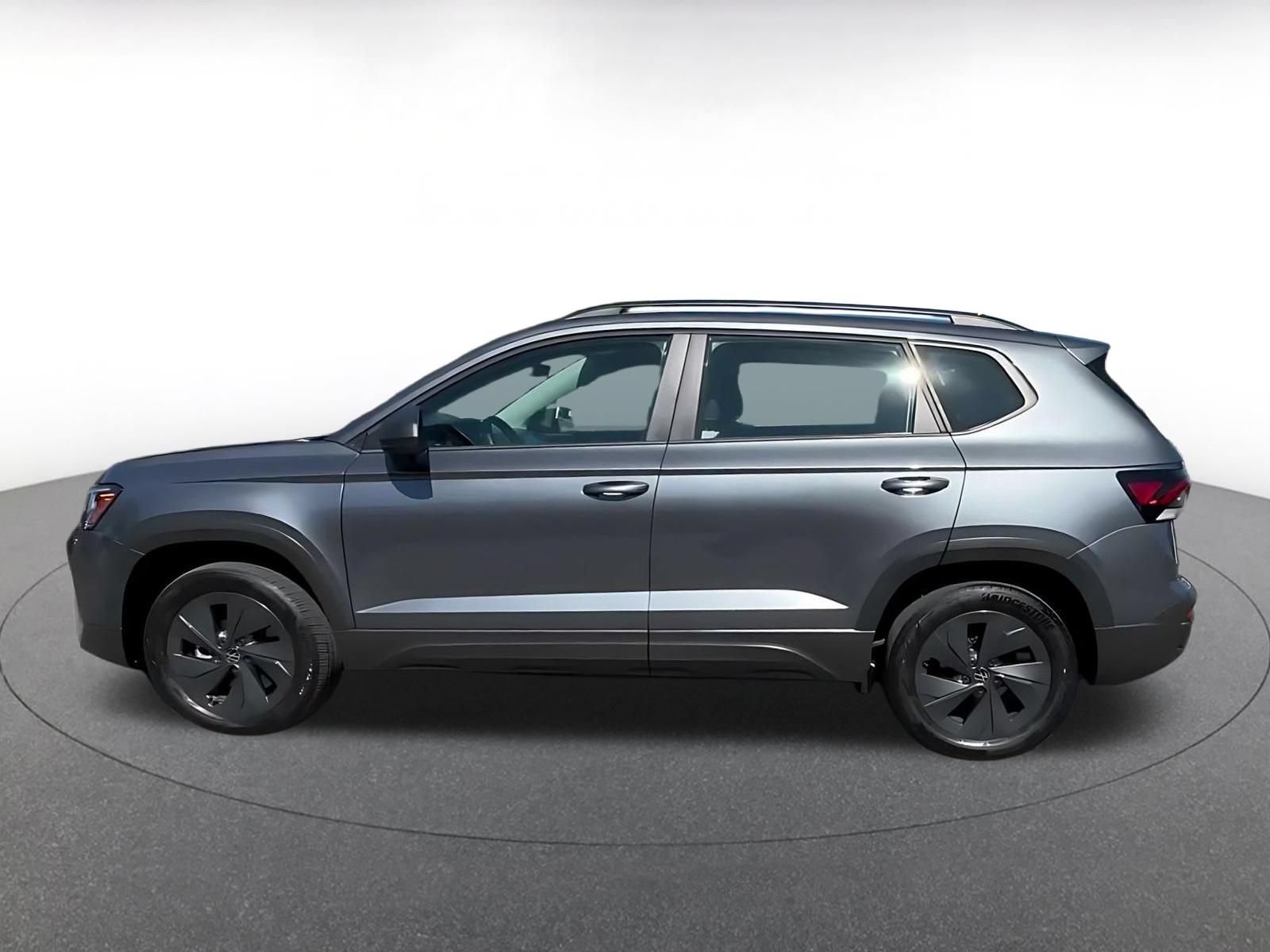 Used 2026 Volkswagen Taos S FWD image 8