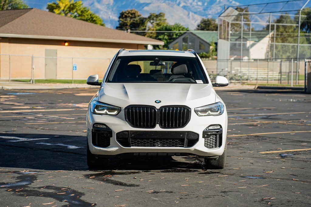Used 2020 BMW X5 xDrive40i w/ M Sport Package image 2