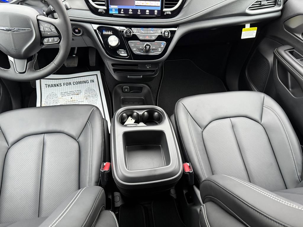 New 2026 Chrysler Pacifica Select w/ S Appearance Package AWD/4WD image 29