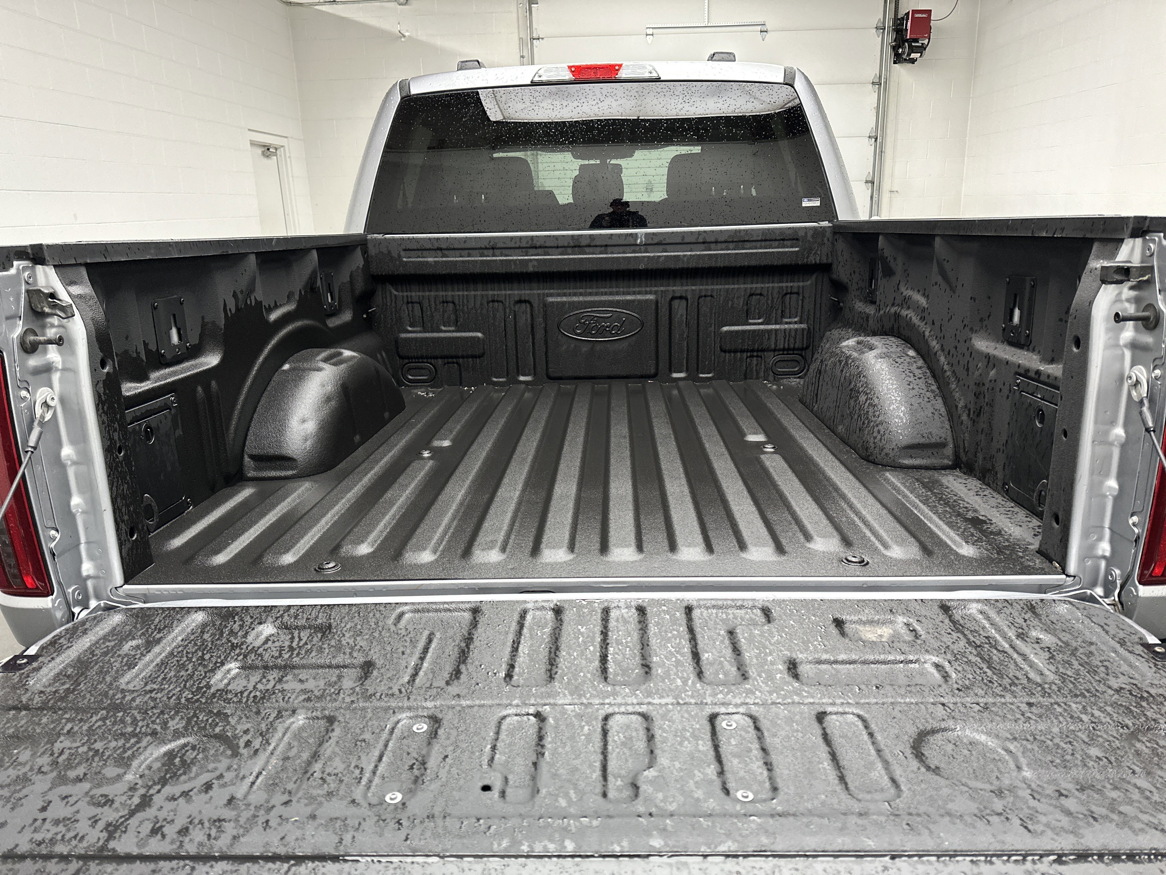 Used 2024 Ford F150 XLT w/ FX4 Off-Road Package image 17