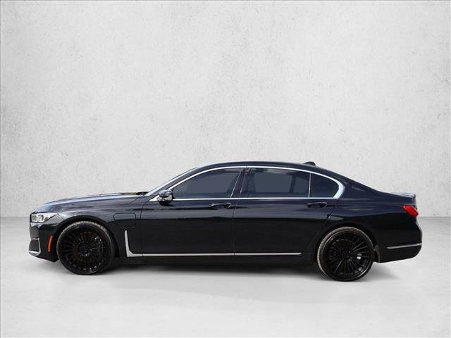 Used 2020 BMW 745e xDrive AWD/4WD image 10