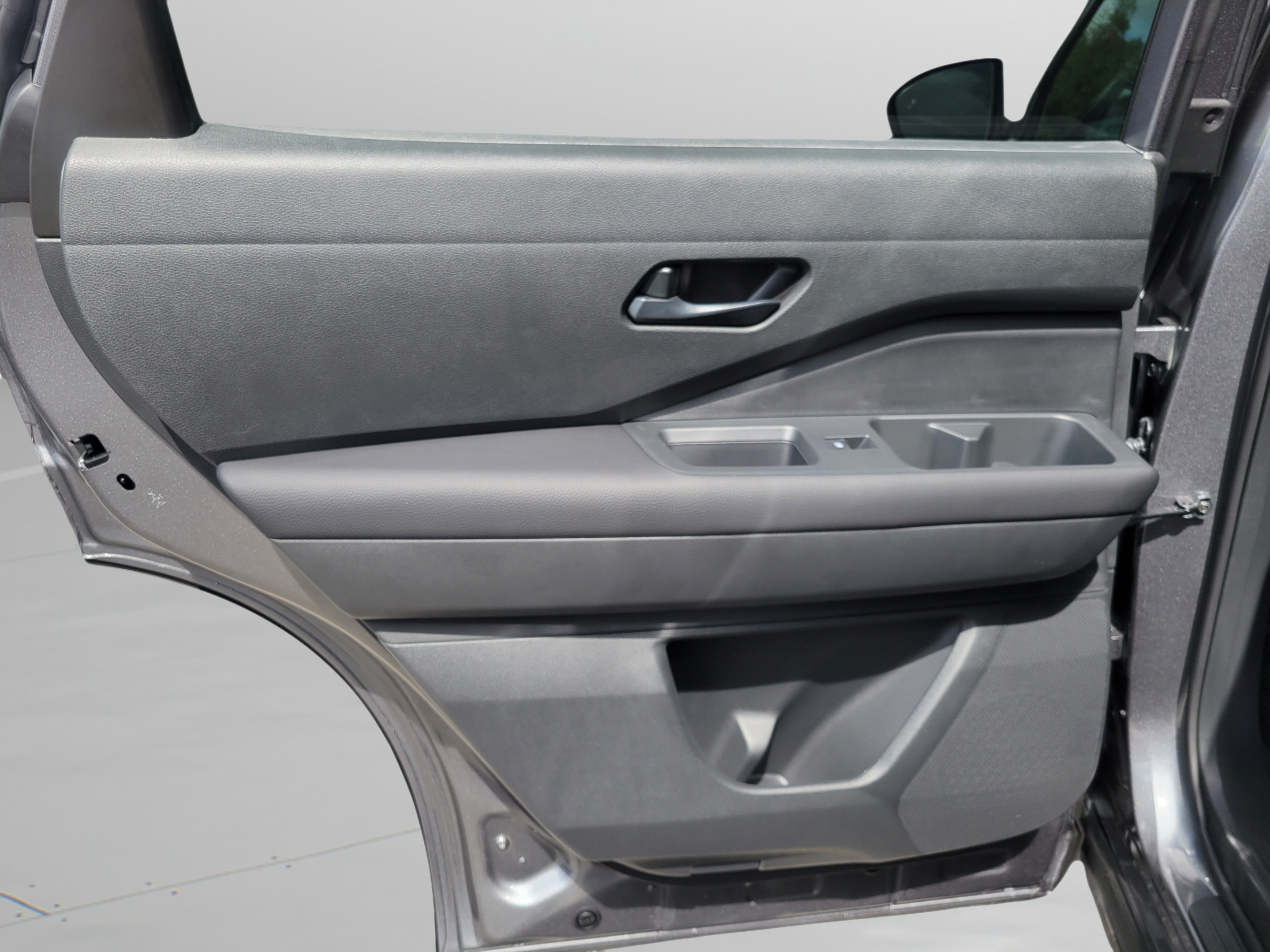 New 2026 Nissan Pathfinder SV FWD image 9